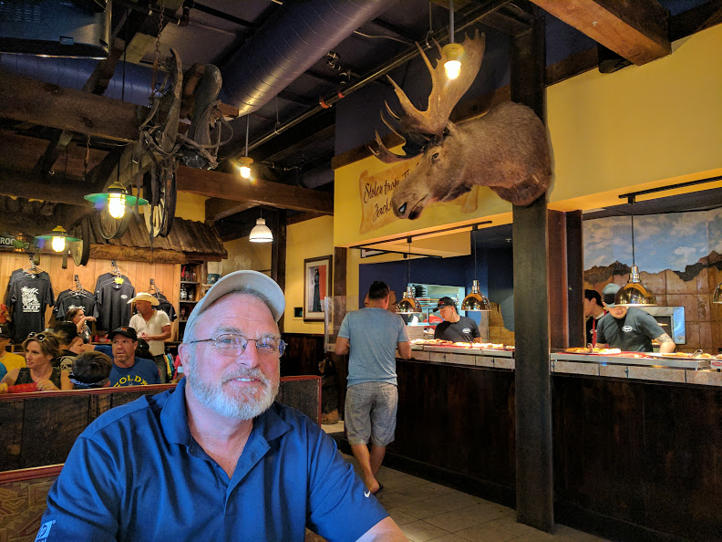8 moose at Zaks